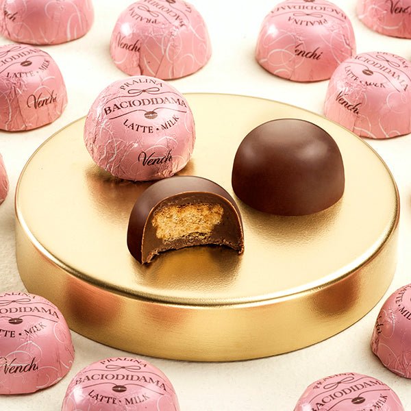 Venchi BacioDiDama Milk Chocolate Hazelnut Biscuit Bonbons